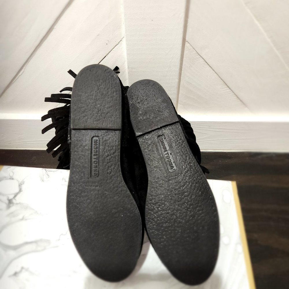 MINNETONKA BOOTS - Picture 2 of 3